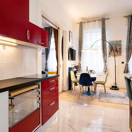 La Pepite Aux 1Eres Loges Pour Voir Le Pape 2809 Apartamento